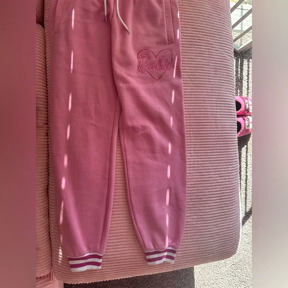Barbie Joggers Sweatpants - Picture 5 of 5